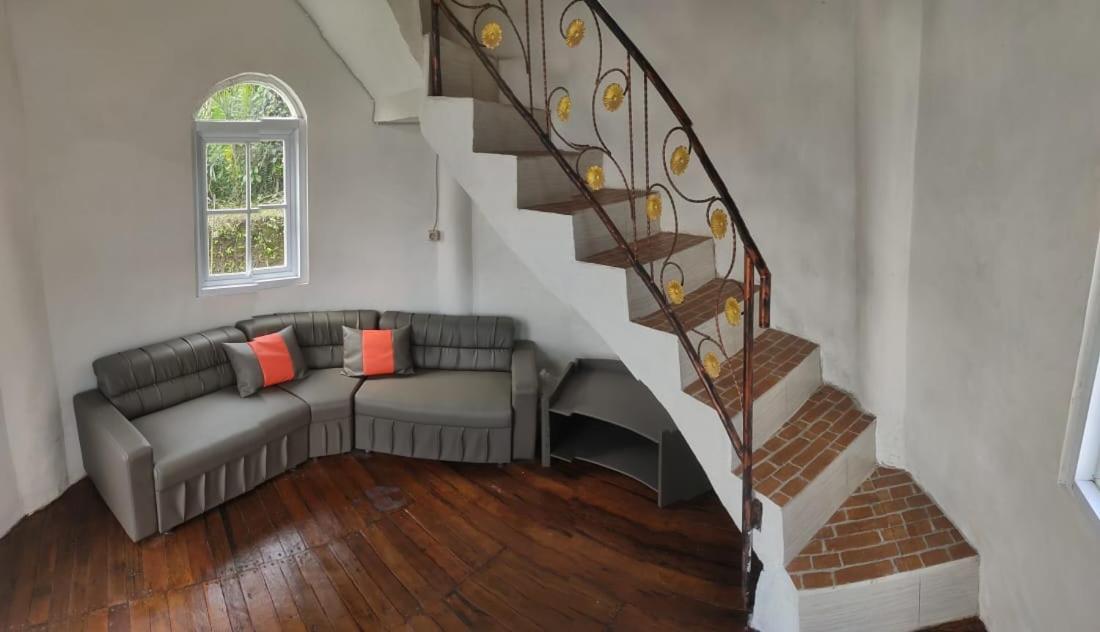 Umah Legenda Bali - Legend House Bali Apartman Selemadeg Kültér fotó